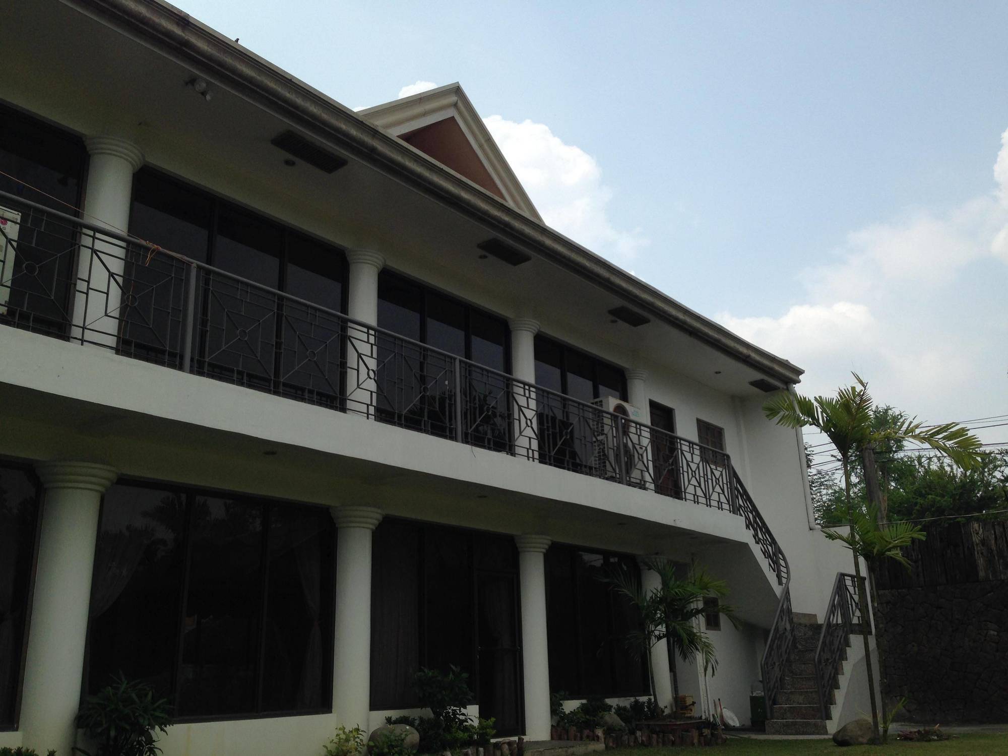 Woodland Hotel Angeles Exterior foto